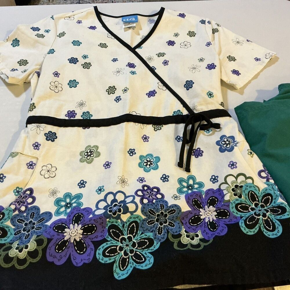 Scrub HQ Small Floral Women's Scrub Top & Cherokee Green size Small Pants